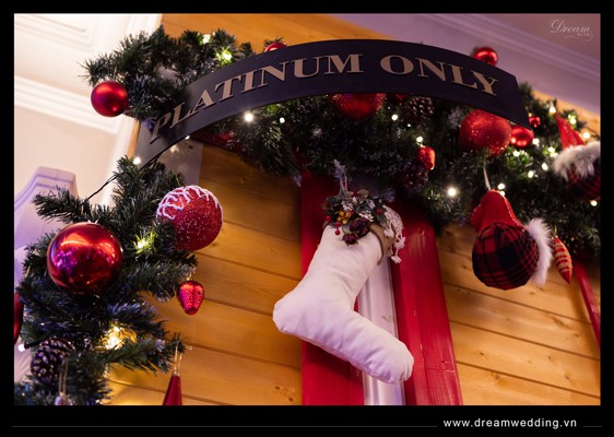 Christmas at Palazzo - 11.jpg
